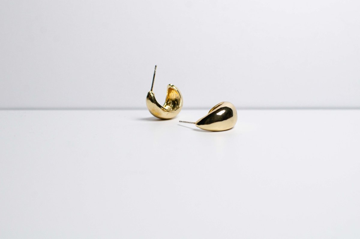 Yellow Gold Droplet Earring | Alegant - Alegant